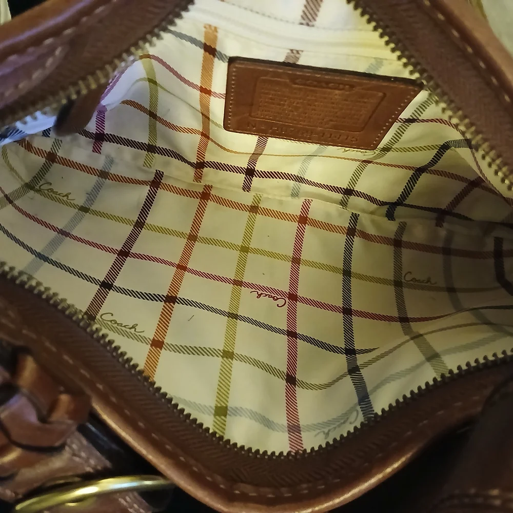 Coach stylish brown